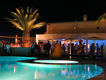 Elysium Hotel pool party